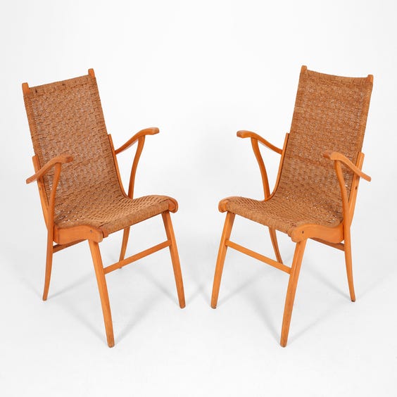 image of Dutch raffia lounge chair