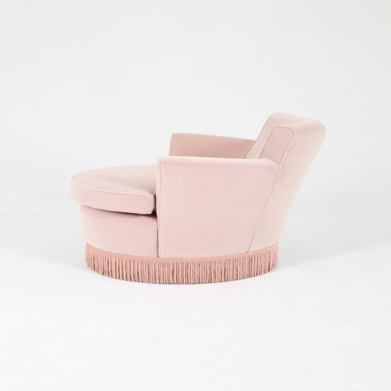 image of Powder pink velvet cocktail chair