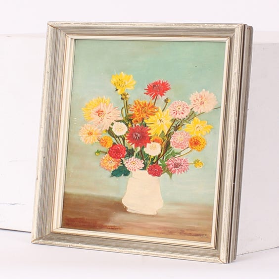 image of Oil painting of bright flowers