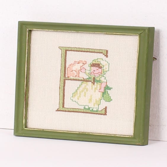 image of Embroidered Letter 'E' and girl