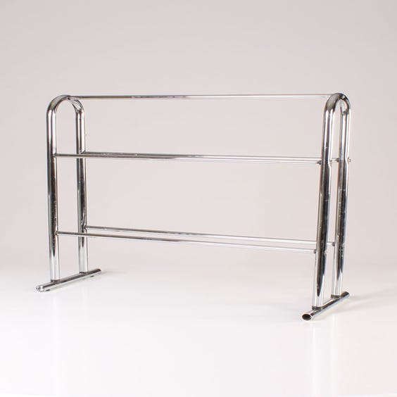 image of Chrome arched towel rail