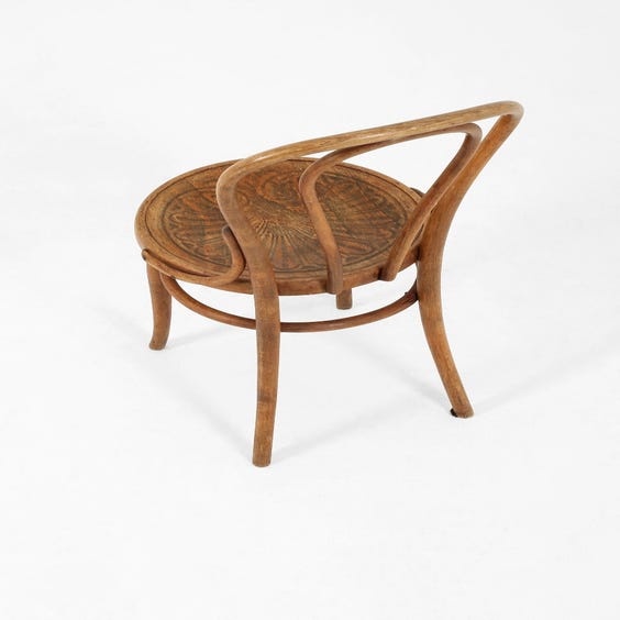 image of Vintage bentwood curved back chair