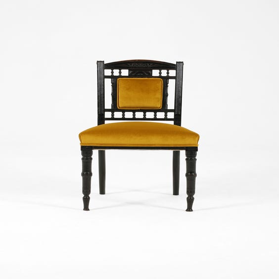 image of Victorian gold velvet chair