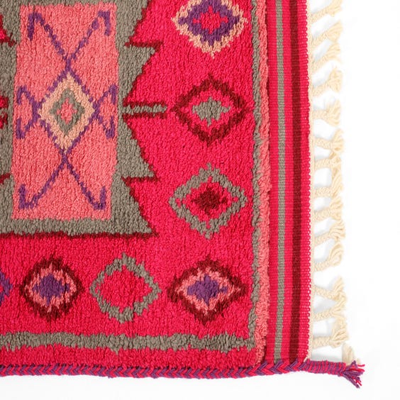 image of Modern Beni Ouarain style rug