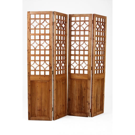 image of 19th century Chinese screen