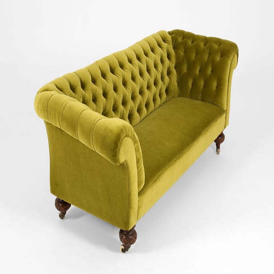 image of Victorian green velvet buttoned sofa