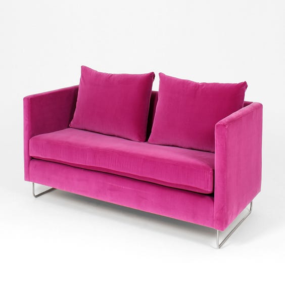 image of Modern hot pink velvet sofa