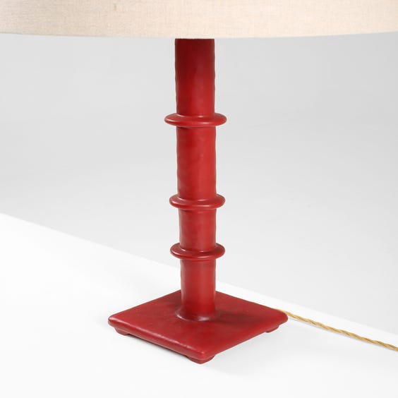 image of Traditional red lacquered table lamp
