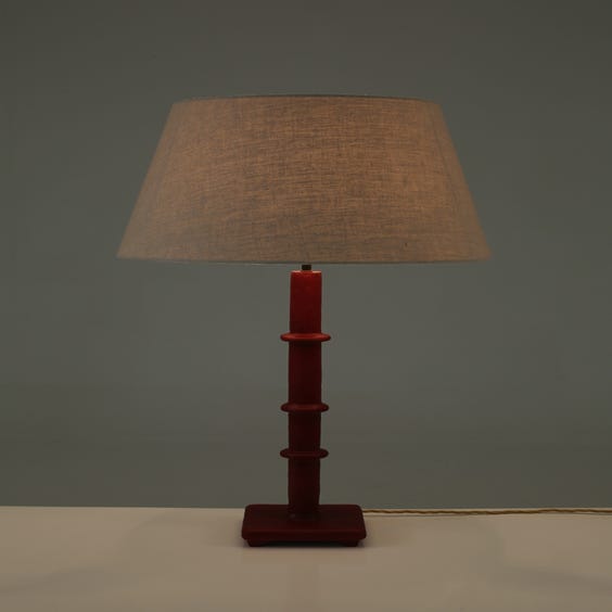 image of Traditional red lacquered table lamp